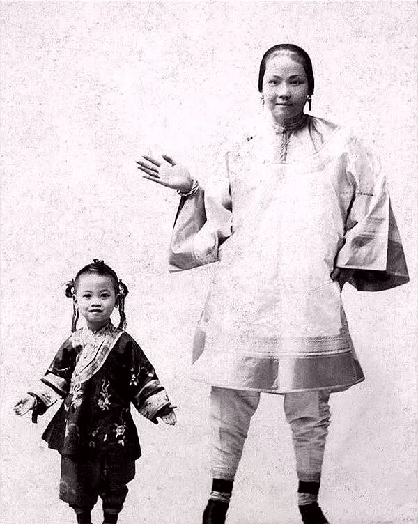 经典老照片:这才是古代大户人家的生活!