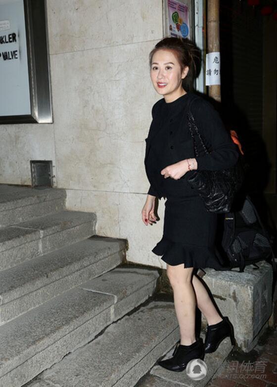 曾志伟赛马赢1400万 组壕气饭局