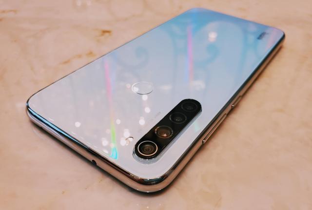 小米2a用红米2a主板_红米手机2和红米2a有何区别_红米2a nfc