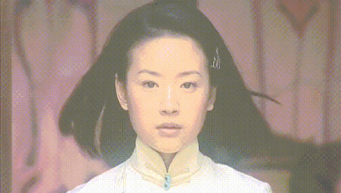 我说,一定是2003年的《金粉世家》!你第一时间会想起哪一部?