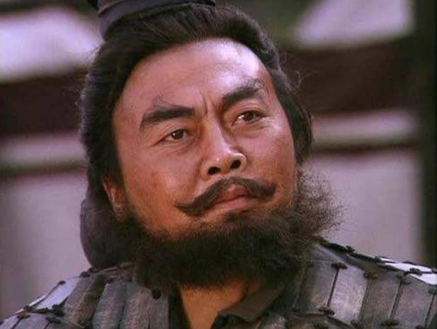 关羽张飞2人,一个商贩一个屠夫,为何会有如此高超的武艺?