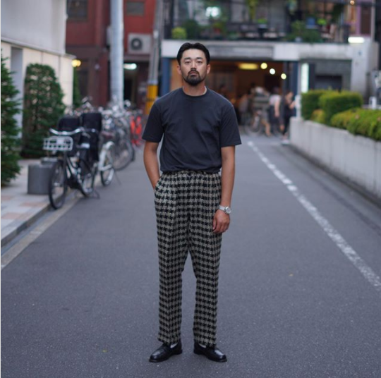 ig上的5位日本潮流穿搭大叔:年龄也无法隐藏,他们的时尚灵魂