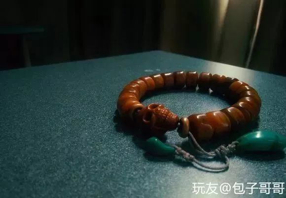 玩腻了木串,这些骨质手串包浆也好看!