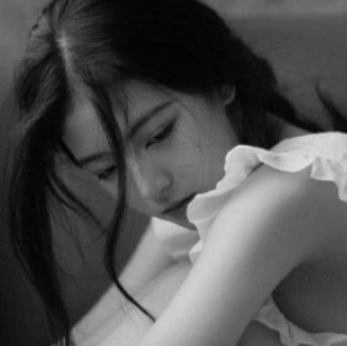 限量版·微丧·女生头像:水瓶座的小姐姐们,快来浏览一番吧!