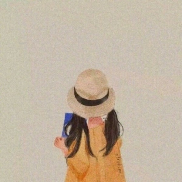 女生背影头像:在街角看见一个熟悉的背影,突然想起了一个人的脸