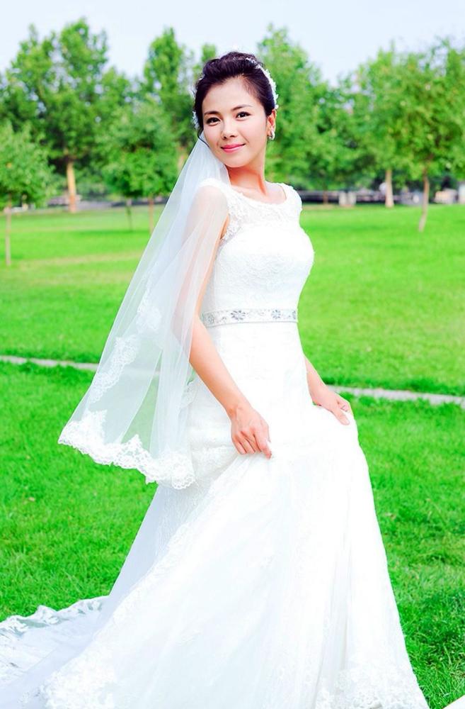 穿婚纱的美女明星:佟丽娅,杨紫,唐嫣,刘诗诗,郑爽,赵丽颖