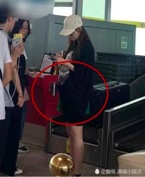 唐嫣孕肚照再次被曝,粉丝:坐等官宣好消息吧