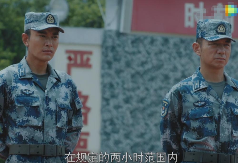 《空降利刃》张启空降特种部队副营长,挑战营长,二人组真香组合