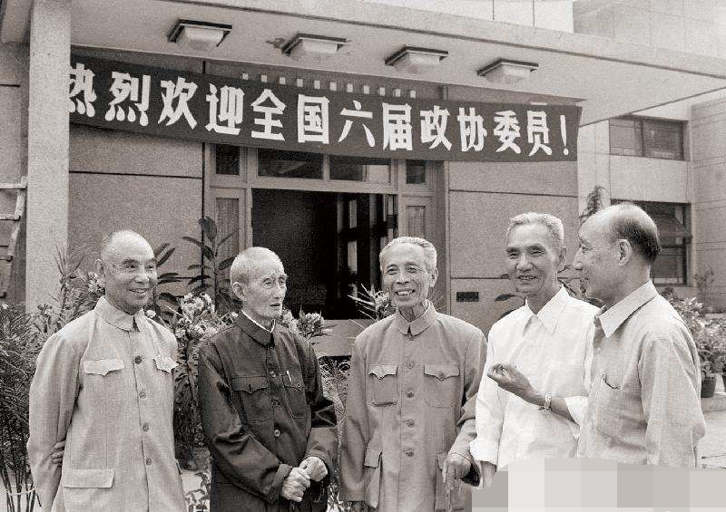 1959年第一次特赦,功德林百十个战犯里为什么只有这十