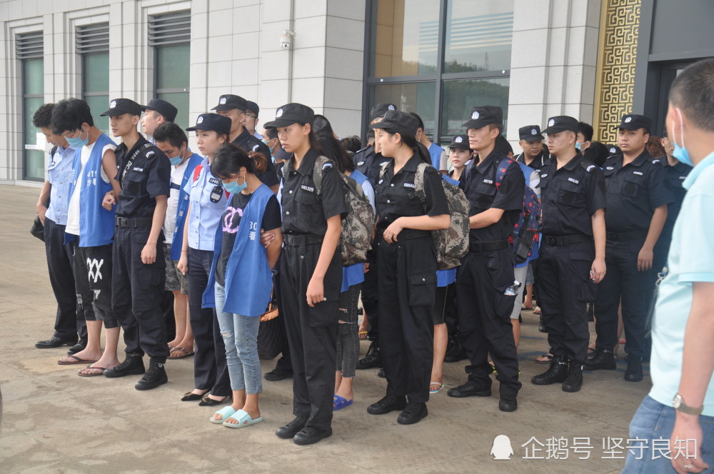 沙区警方摧毁缅甸诈骗集团69名嫌疑人已押解到重庆刑拘