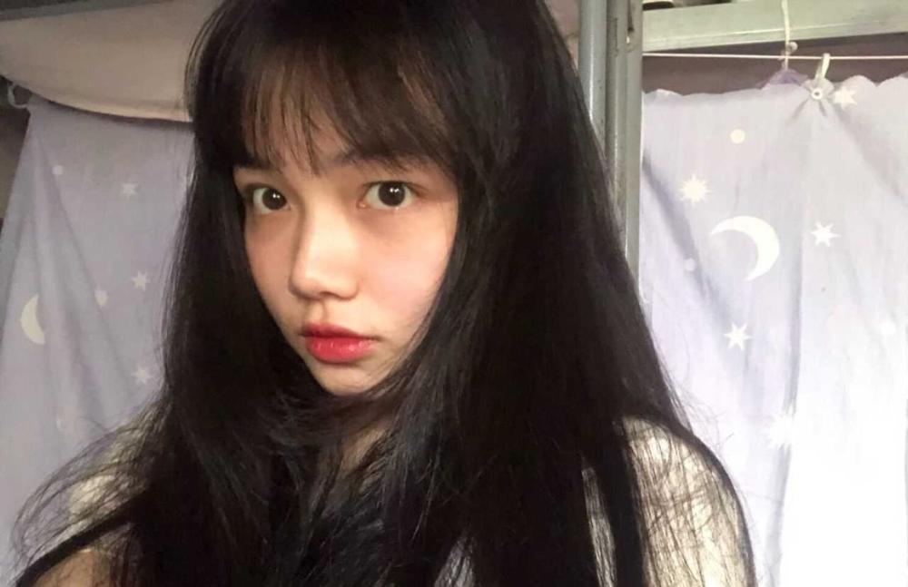 素颜很好看的女生,年轻自然美