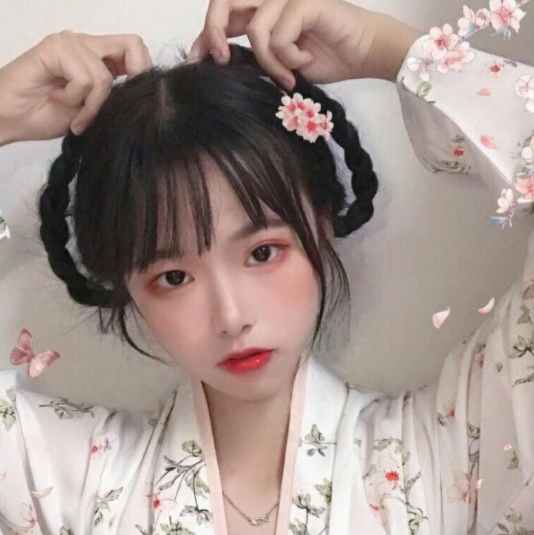 限量版·可爱甜美·软绵女头:双鱼座爱不到的人就别爱