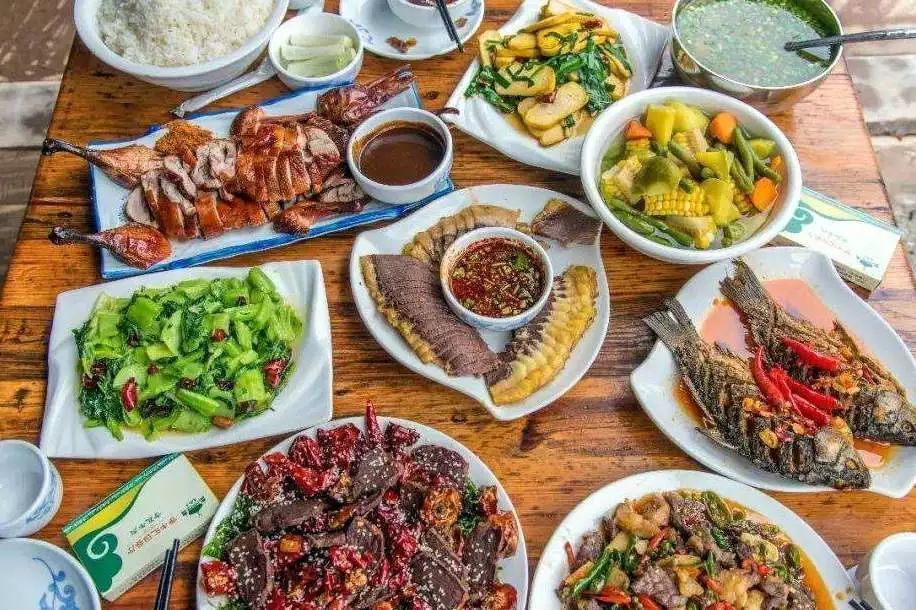 少数民族,傈僳族,哈尼族,昆明,彝族菜,回族,苗族,肉质,五谷丰登,火烧