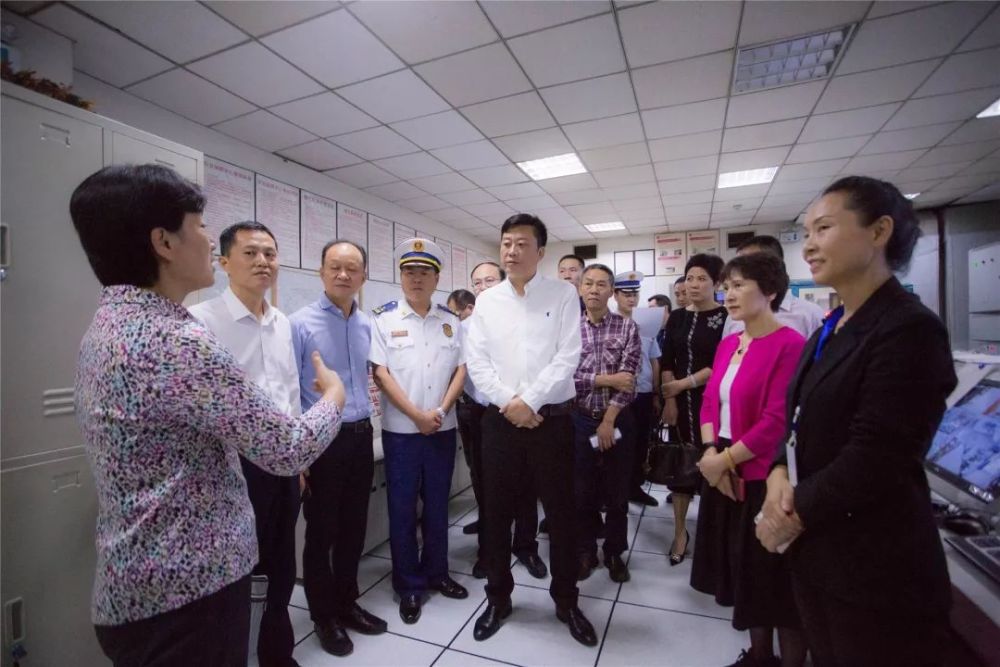 成都市人大常委会副主任陈建辉带队调研我市安全生产工作