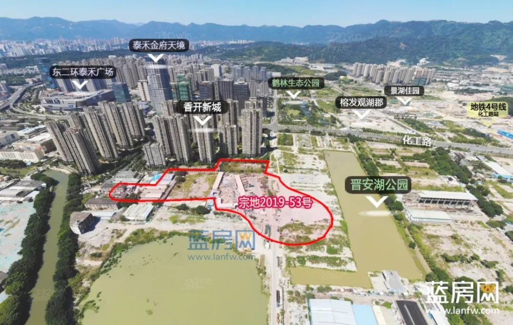 地块位于东二环晋安湖公园旁,北临香开新城,西侧规划幼儿园.