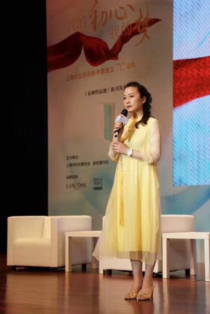 王琳,史依弘,方亚芬,陶璐娜,何小玲…成为"女神",她们