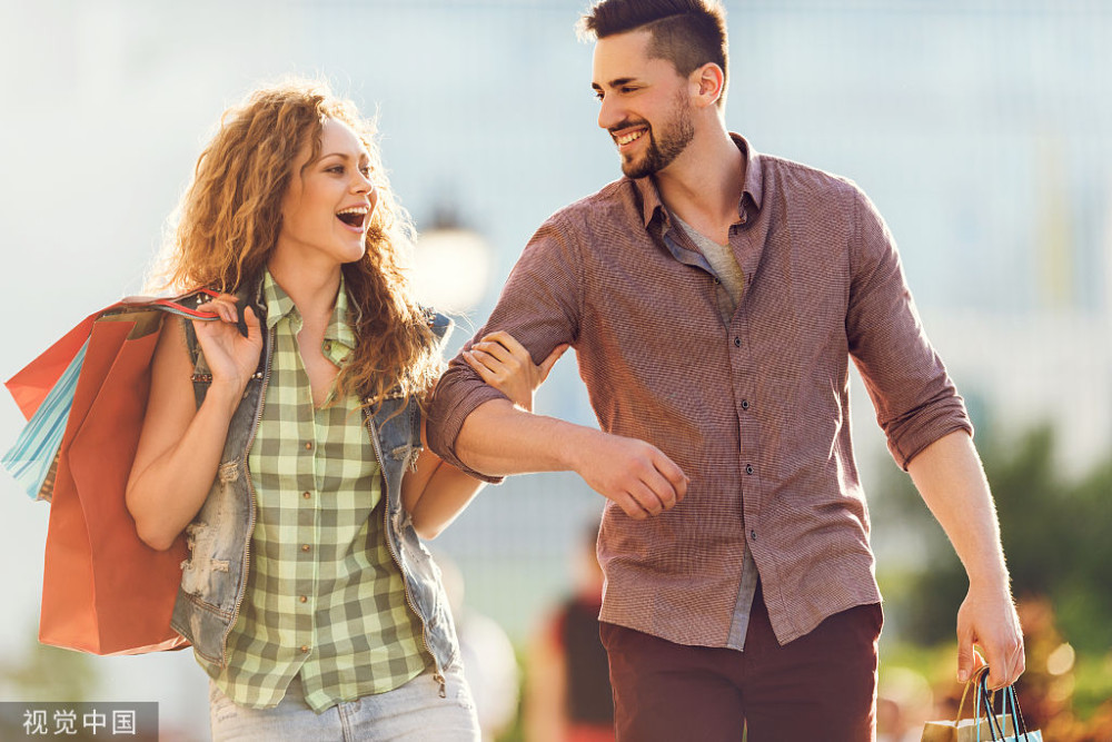 男人遇到真爱了,这三点小心思是藏不住的,别不信