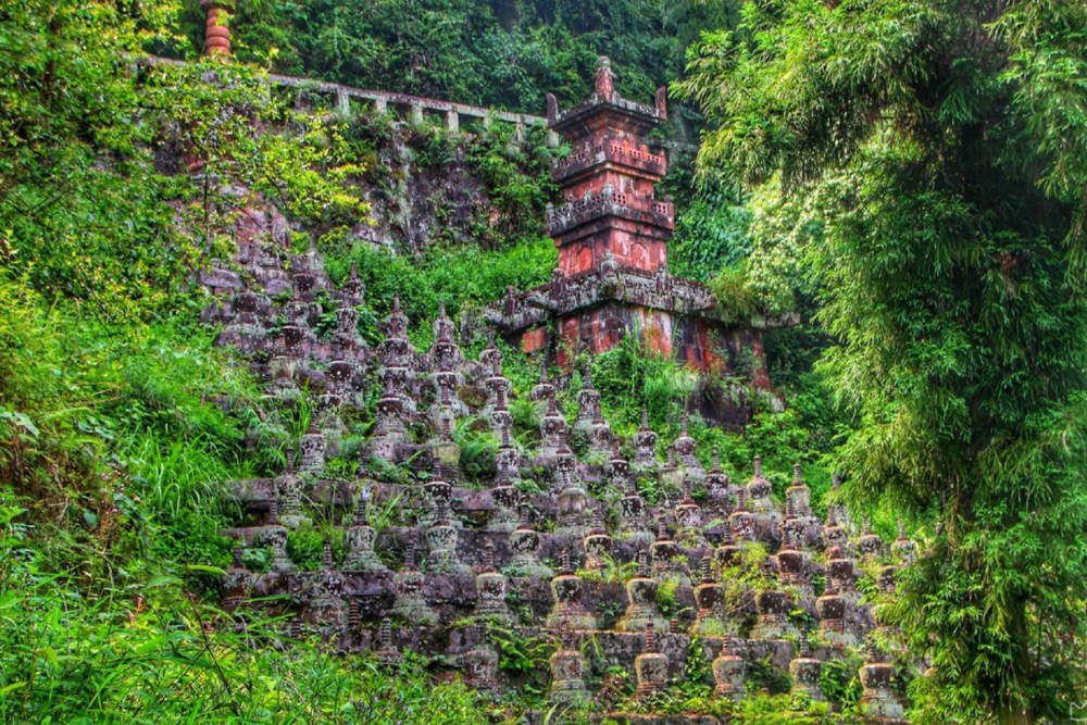 四川的"柬埔寨"景区,享有"千塔佛国"美誉,却少有人知