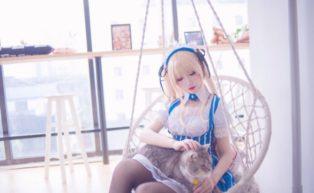 cosplay路人女主的养成女仆