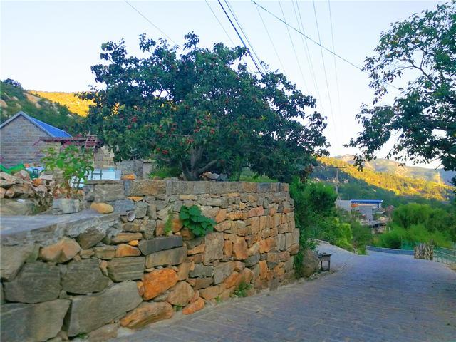一生必去的沂蒙山人最早居住的古村落,北方最美的民宿