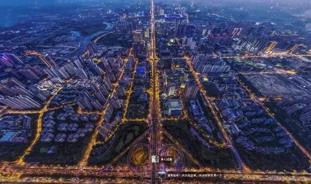 这条到达仁寿的大街，是中国最壮观的一条大街！ 