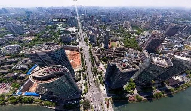 这条到达仁寿的大街，是中国最壮观的一条大街！ 
