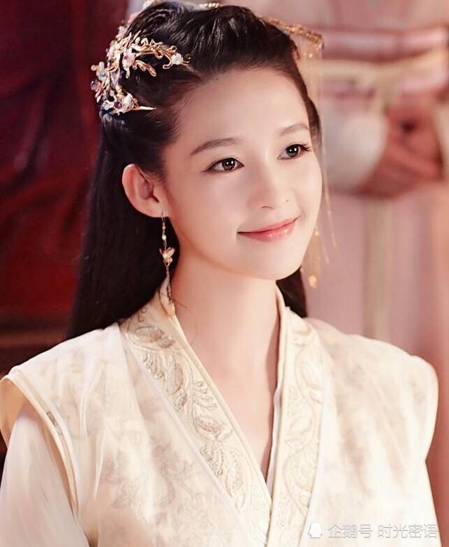 李沁因《诛仙》而红,《诛仙》因肖战而火,李沁是否要感谢肖战?