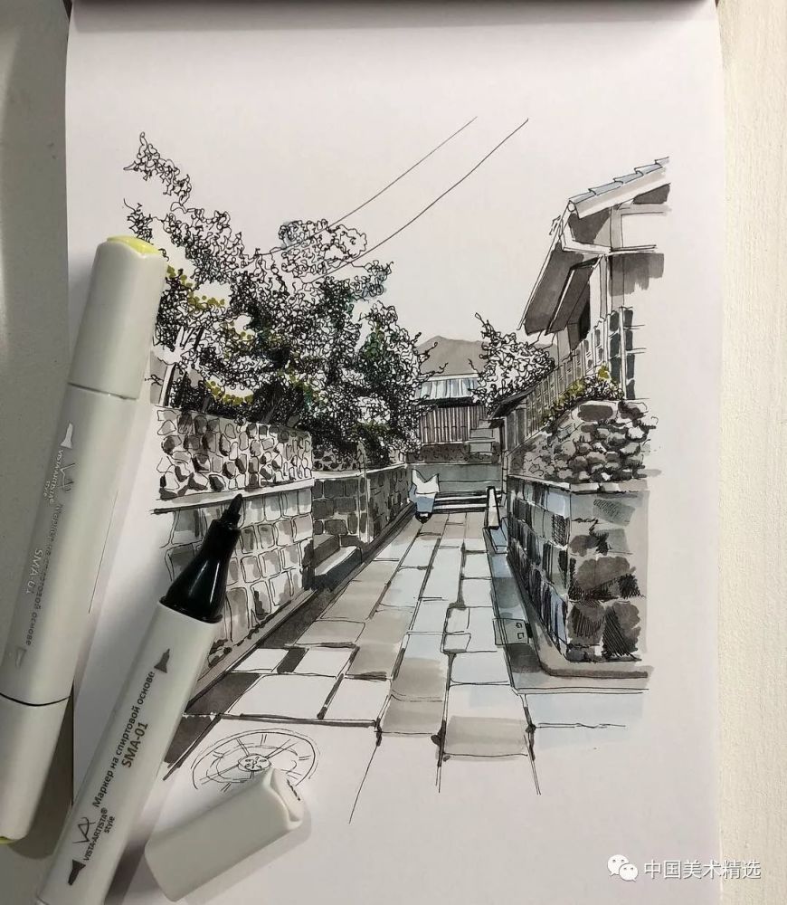 leshko在她个人社交平台上分享的马克笔建筑手绘.