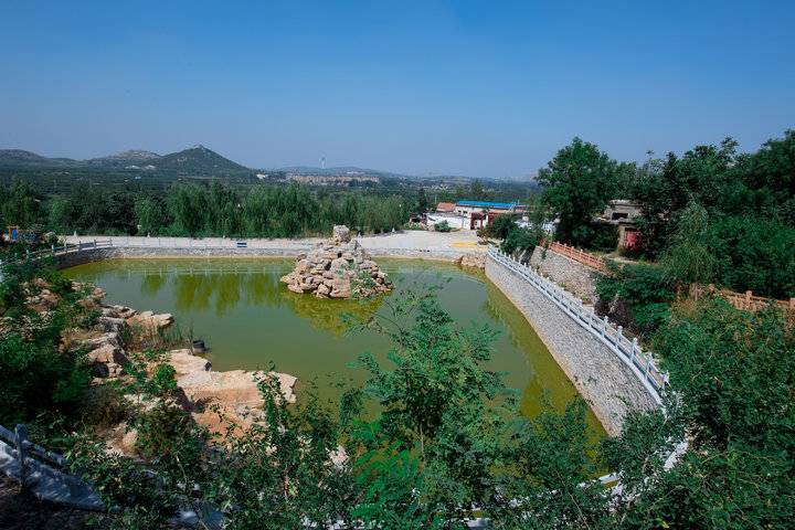 肥城:邂逅美丽的鱼山古村,住最美民宿,吃中华肥桃