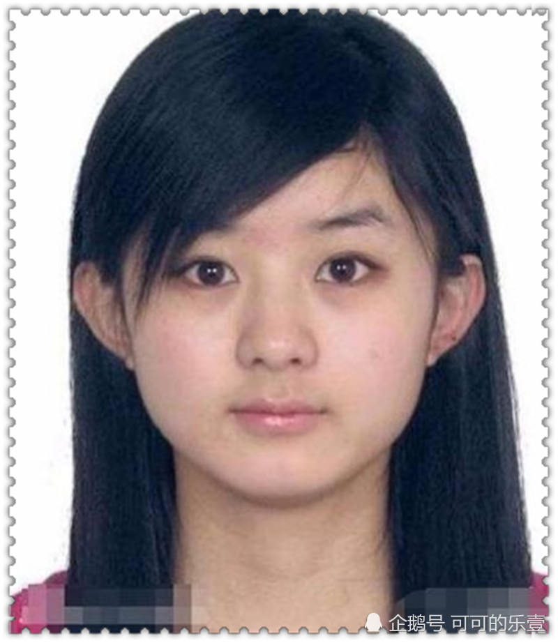 女明星早年证件照曝光,本以为刘亦菲够好看了,没想到被郑爽惊艳