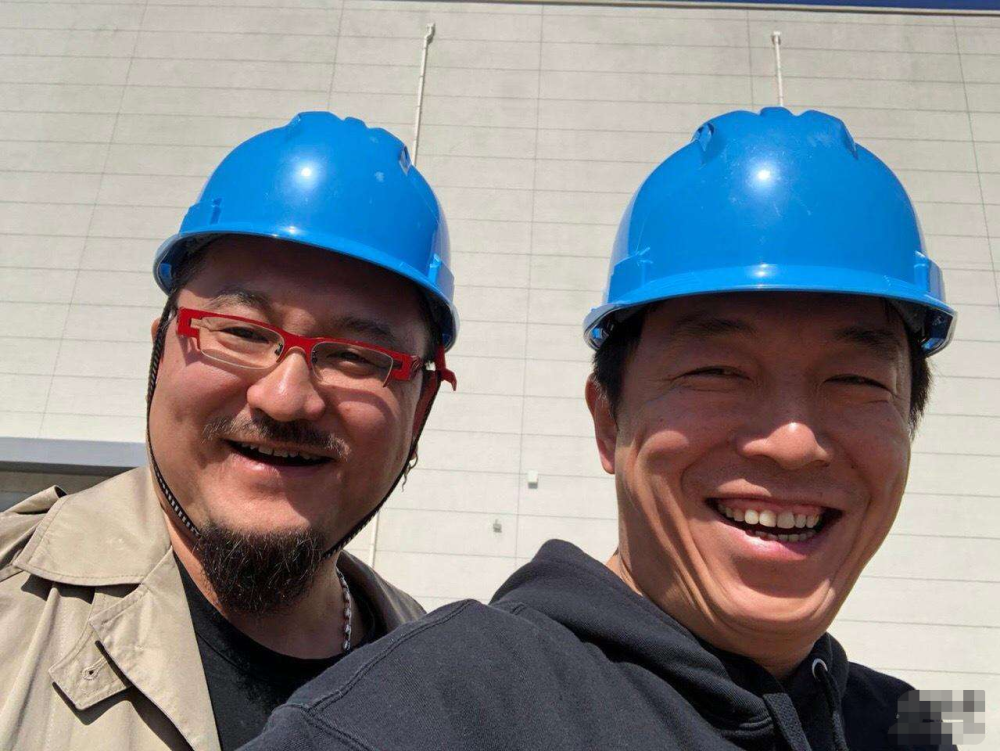 安粮老总打人_五粮春老总谢军照片(3)