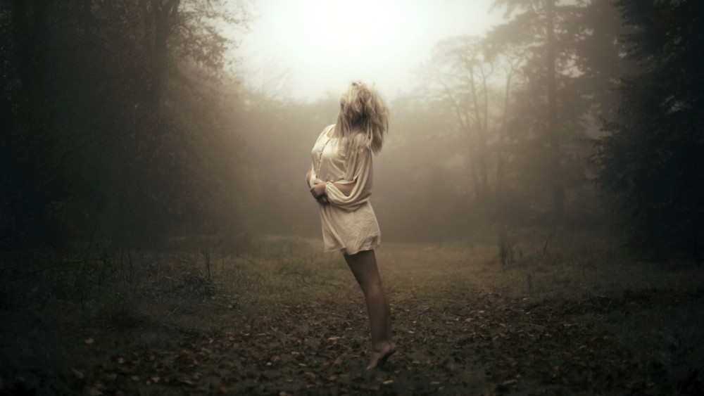 QQ空间置顶说说,思念你是件会难过的事,适合