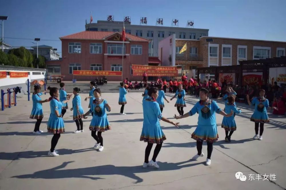 编      审: 杨  娟 图文编辑: 吴  琼 文字校对: 吴  琼 图片来源