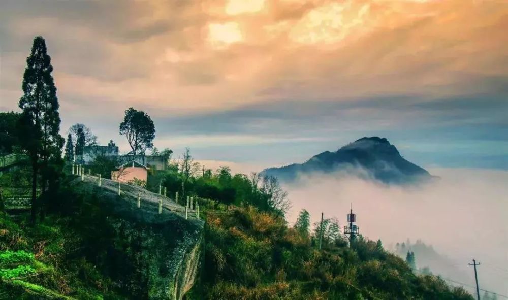 白岩山风景区