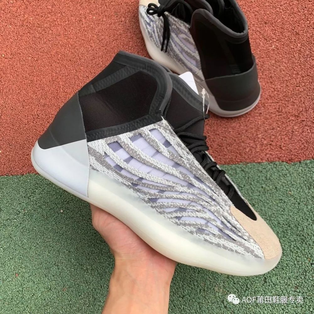 yeezy量子篮球鞋实战评测实物鉴赏!
