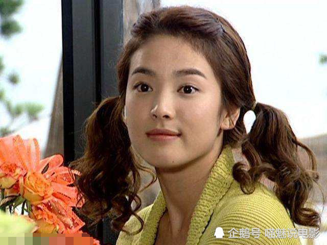 杨超越《浪漫满屋》杀青,剧照尽显女神形象,气质丝毫不输宋慧乔