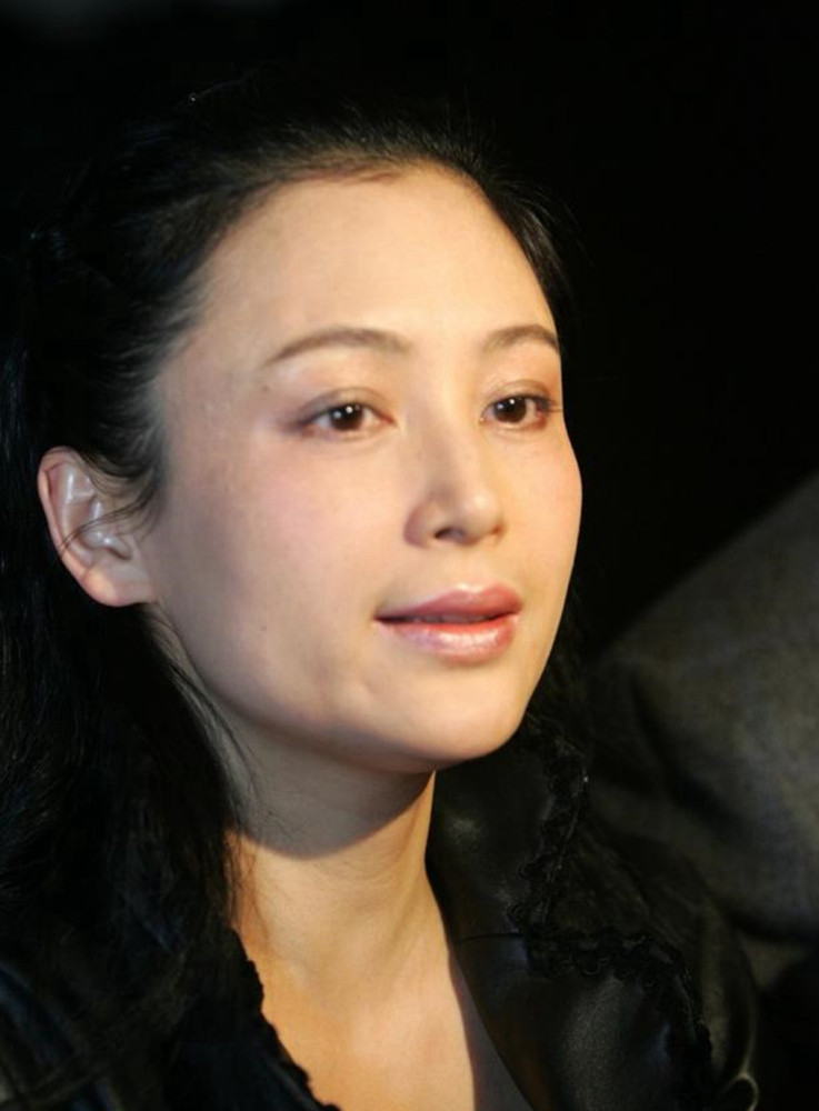 曾被誉为影视界"最美"女演员的陈红,大家认为她当得起