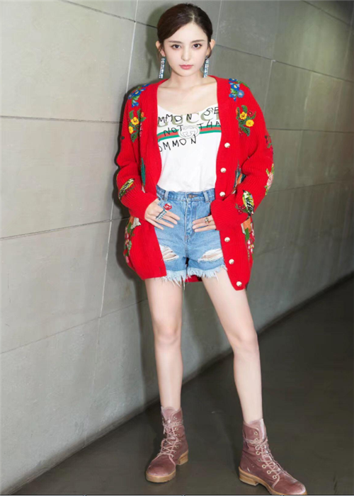 "金牛座"女生古力娜扎穿搭小心机,这些学问学会,绝对逆袭女神