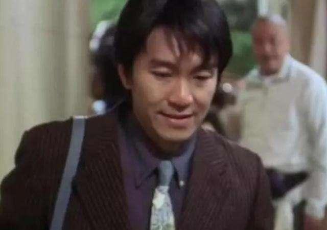 被北电当教材的4个镜头:周星驰苦笑,游本昌吃臭肉,邓超的绝望