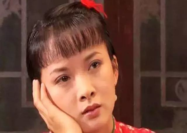 46岁谢兰因《大宅门》走红,嫁给演员师小红39岁生娃很