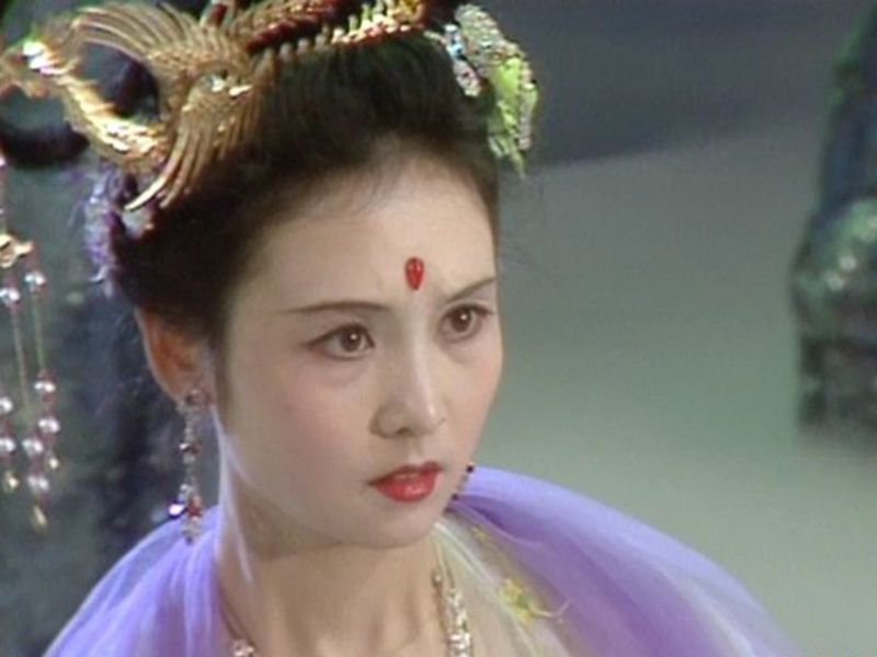 《西游记》中的五大美女,孔雀公主高贵,嫦娥气质佳!
