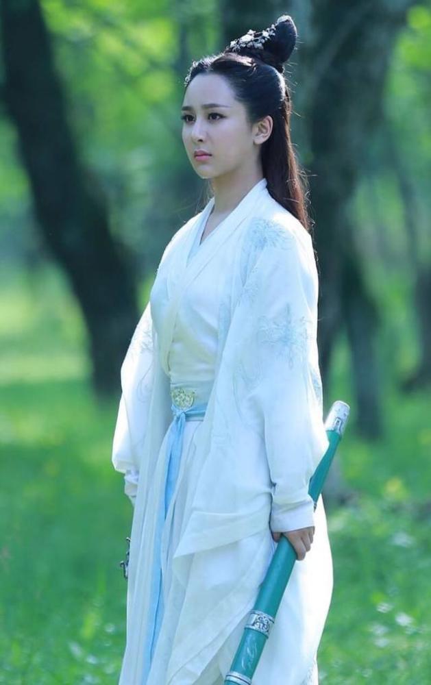 古装白衣仙女!