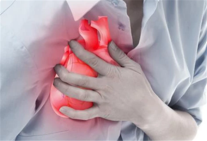 心脏突然"抽痛"一下,意味着什么?其中3原因导致,及时重视