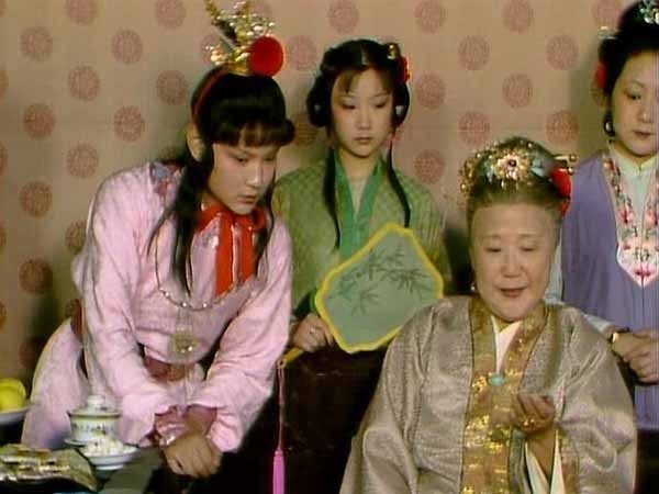 史湘云有金麒麟,宝玉也得了个金麒麟,这寓意着什么?