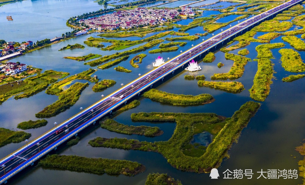 江苏兴化:长安北路北延段旅游观光彩虹公路正式建成通车