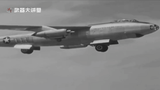美国第一款后掠翼轰炸机,大部分采用从德国抢来的技术