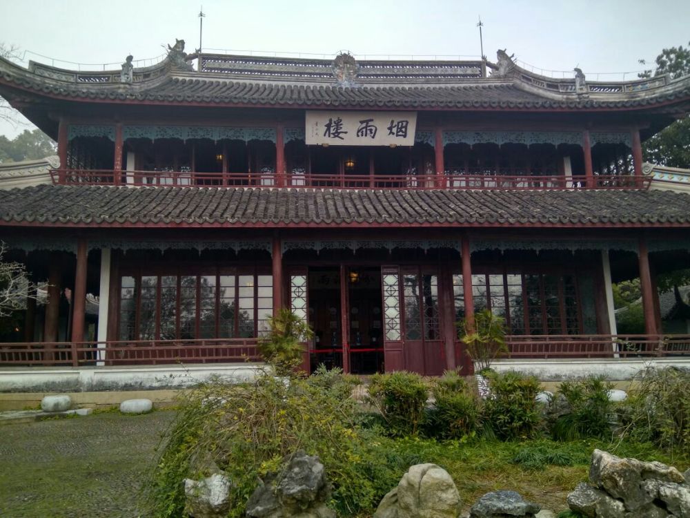 浙江被忽视的一处古建筑,曾经过扩建,重建,在一处湖心岛上