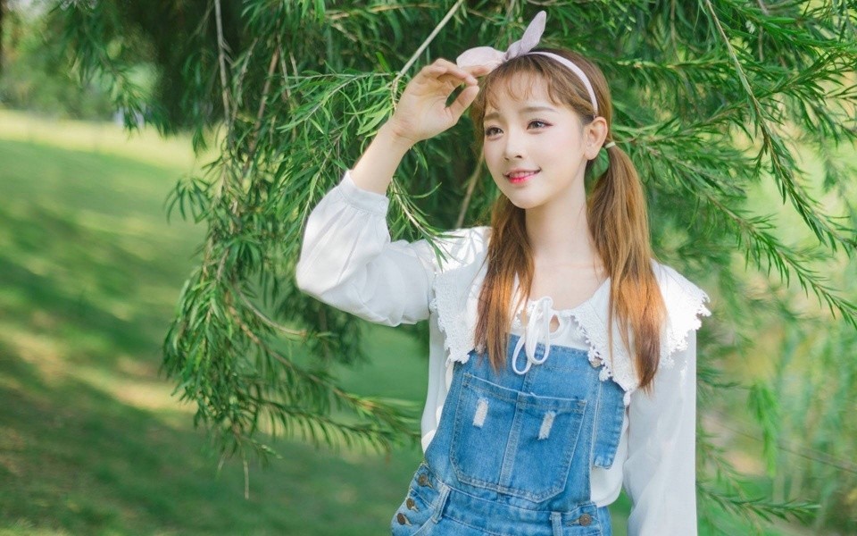 解读:女生侧脸怎么拍?6个拍摄技巧,拍摄出唯美女神侧脸照