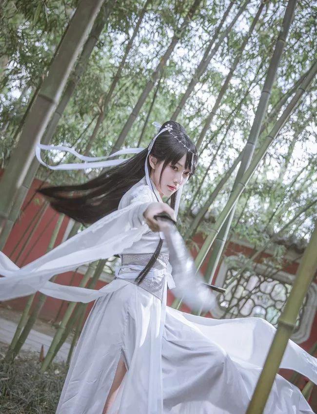 唯美古风cos:素问小姐姐,一身白衣充满仙气