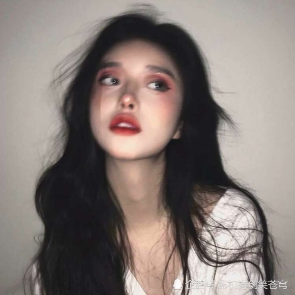 qq头像是这3类的小姐姐,再漂亮也劝你慎撩,因为很难撩动